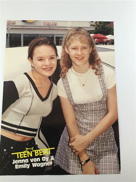 Vintage 90s Pinup Jenna Von Oy Emily Wagner Tamera Tia Mowry Teen Pin