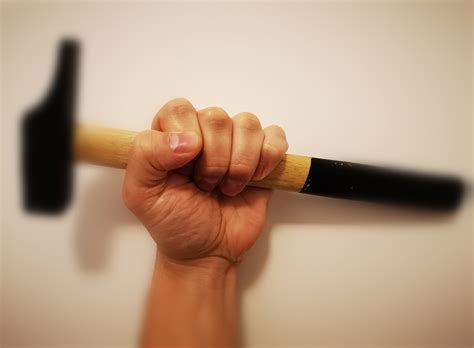 SE AVECINA UNA AVALANCHA DE DESPIDOS Y DEUDAS SALARIALES CUANDO SE