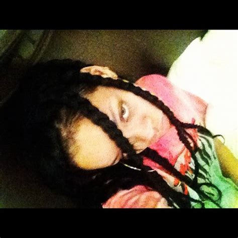 Rihanna Pulls A A$AP Rocky, Debut New Hairstyle - Urban Islandz