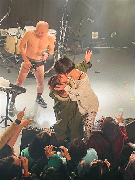 Mariko Goto kisses female fan onstage by MisterKyuubey on DeviantArt