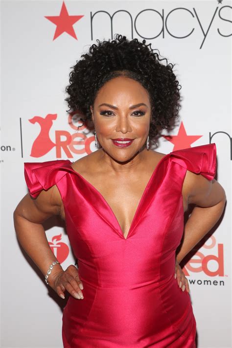 Lynn Whitfield – NYFW Red Dress Collection 2018 • CelebMafia