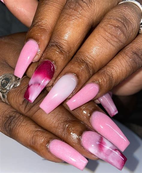 20+ Lovely Homecoming Nail Designs - The XO Factor