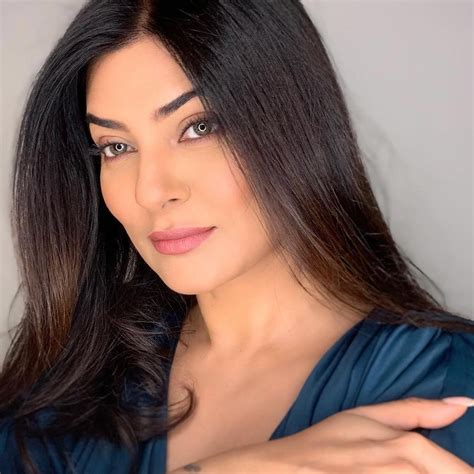 sushmita sen net worth 2020 in rupees
