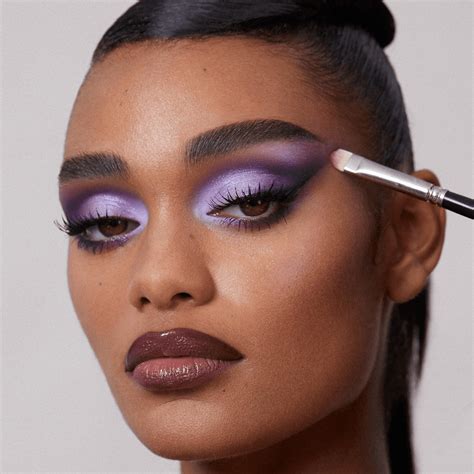 cut crease blue eyeshadow tutorial 4