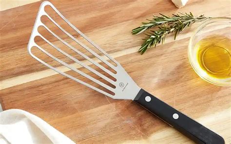Enjoy Perfect Seafood with Wusthof Fish Spatula