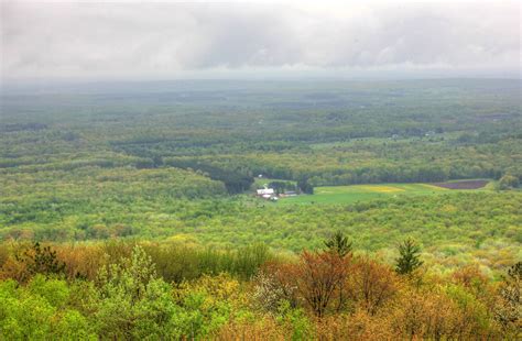 Forest and house at Rib Mountain State Park, Wisconsin image - Free ...