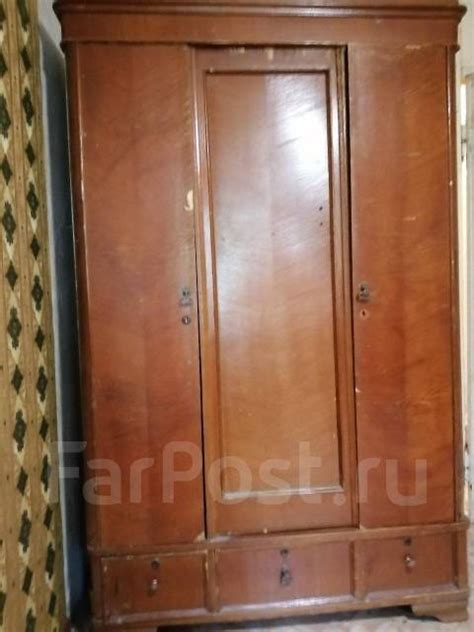 Продаётся шкаф, двп, массив дерева, количество дверей: 3, коричневый ...
