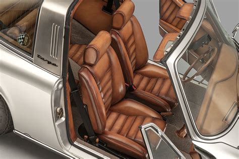 This Classic Porsche 911 Targa Has a Bespoke Berluti Leather Interior ...