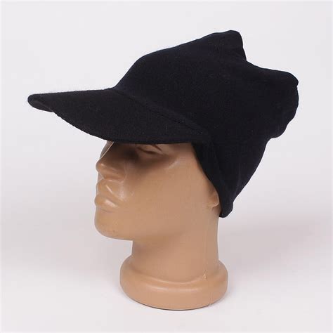 Черна шапка с козирка | Floppy hat, Shapka, Floppy