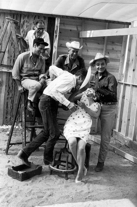 Marilyn Monroe, Clark Gable Montgomery Clift "The misfits" - John