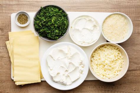 Easy Homemade Spinach Lasagna Recipe - Nurtured Homes