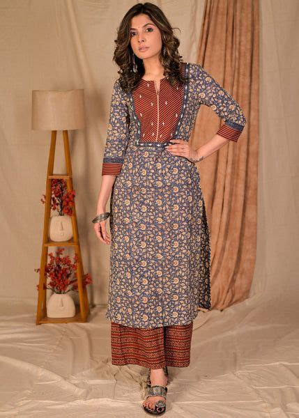 buy latest designer kurtis   woman handloom cotton silk