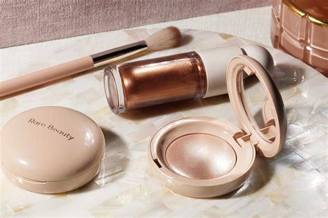 We Review Rare Beauty Positive Light Highlighter and Luminizer