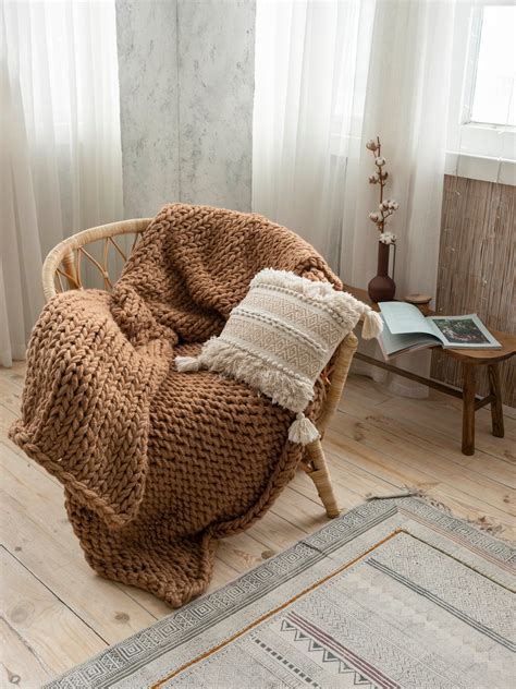 how to hand knit a chunky blanket 9