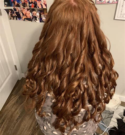 how to curl hair with waver