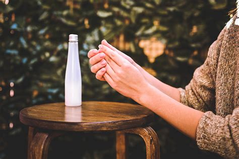 Hand Lotion Pictures | Download Free Images on Unsplash