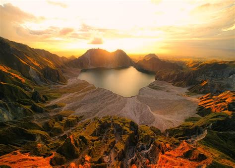 The Crater-lake caldera of Mt. Pinatubo (Photo credit to IG raincamera ...