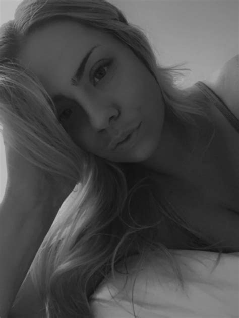 Chelsea (@pinkcbj) • Instagram photos and videos