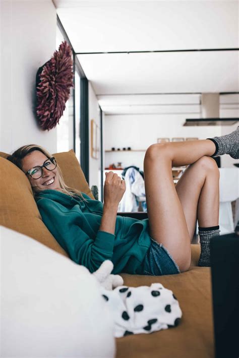 Scopri come funziona un Management di OnlyFans - The Bunny Agency