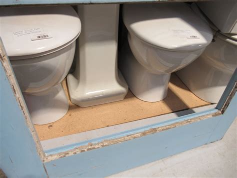 4 Lite Front Entrance Door 1980H x 860W x 40D – rummages.co.nz