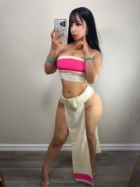 Chanel Flores (@lovebugchanel) • Instagram photos and videos