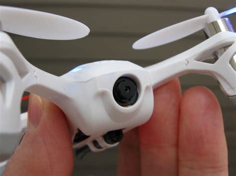 Review: The camera-packin' Hubsan X4 FPV mini quadcopter