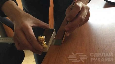 Чертёжная линейка для нанесения параллельных линий