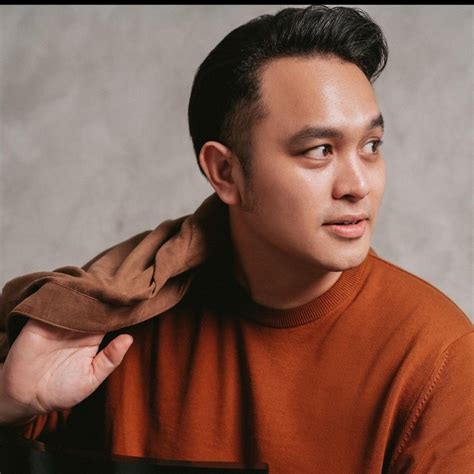 artis indonesia pintar menirukan suara tokoh terkenal nomor