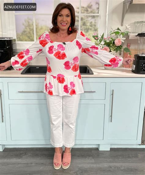 ALYCE CARON Feet - AZNudeFeet