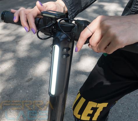 IconBIT Smart Carbon Scooter и IconBit Kickscooter FF: что выбрать ...