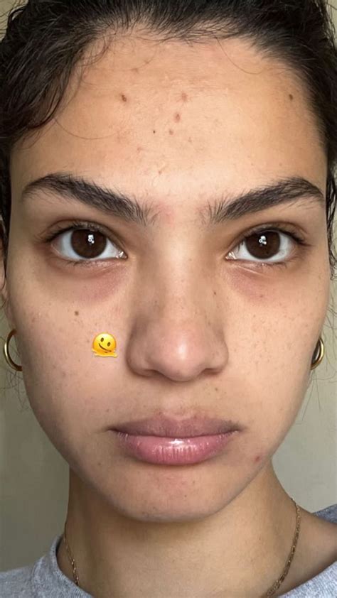 yesly dimate | Edgy makeup, Perfect skin, Body goals inspiration