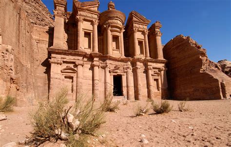 Petra Travel Guide | What to do in Petra | Rough Guides