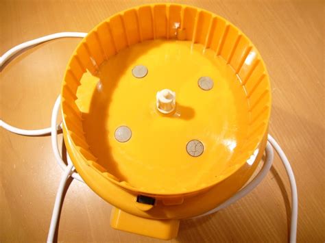 Moulinex Motorblock Grundgerät Moulinette Typ 320 02, 700 Watt ...