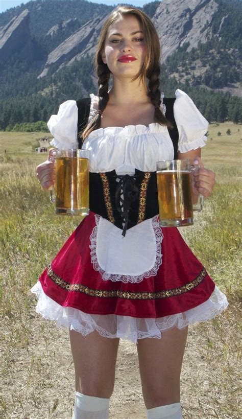 Pin by max on dirndl | Oktoberfest woman, Beer girl, Women