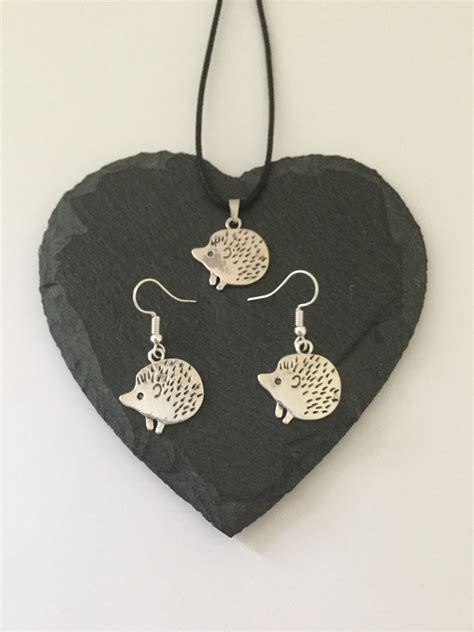 Hedgehog jewellery set / animal jewellery set / hedgehog | Etsy