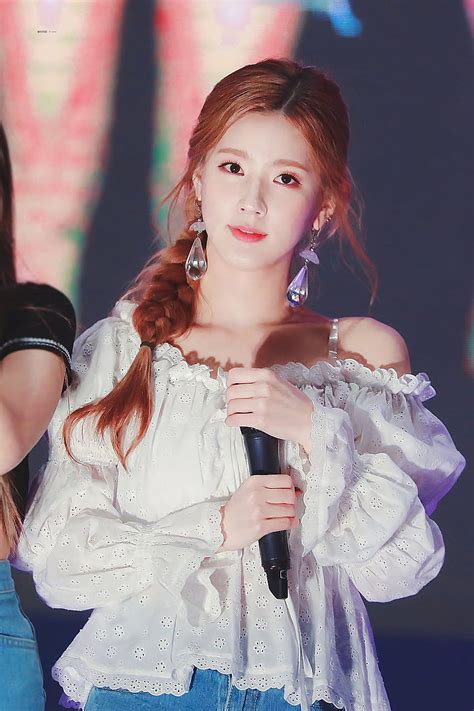 Cho Miyeon, Cho Mi-yeon HD phone wallpaper | Pxfuel