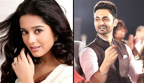 amrita rao rj anmol confirms wedding  facebook   years