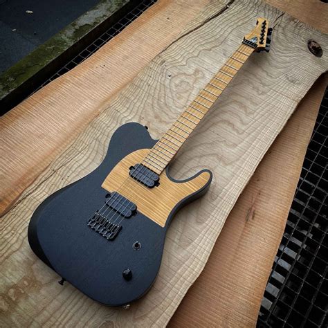 Hapas Sludge 625 (Flame Maple Sweet Amber) | Hapas Guitars