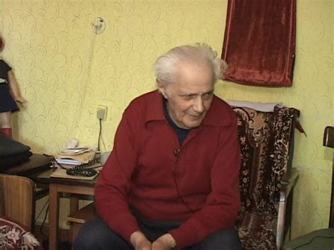 [Moldova, Ribnița; Jews, Yiddish-speakers, Moldovans; Interviews, 2002 ...