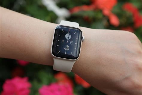 Apple Watch SE (2022) Review: Almost Everything I Want in a Smartwatch ...