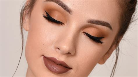 Easy Makeup Ideas For Beginners | Saubhaya Makeup