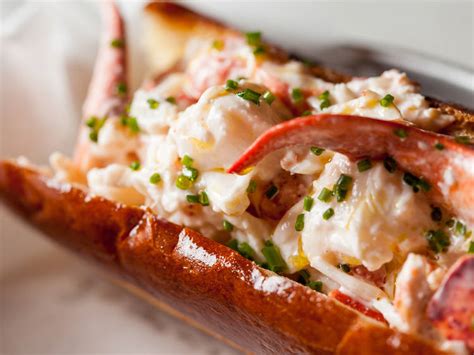 16 best seafood restaurants in DC to get messy in while eating