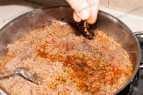 Рецепт жареного фарша с помидорами | Голосова.net