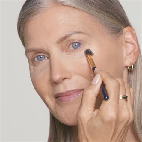 Estee Lauder | Beauty Products, Skin Care & Makeup