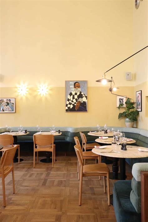 THE HOXTON LLOYD AMSTERDAM - Petite Passport