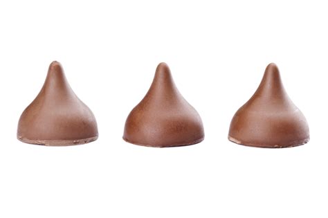 Taste test: How Hershey’s new natural chocolate compares to the ...