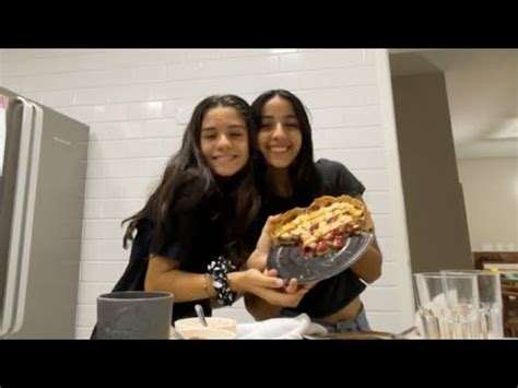 Comendo A Cunhadinha - torta de morango com a cunhadinha 🍓💖 30/07/23 - YouTube