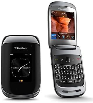 I still can't believe this was an actual phone 😂 : r/blackberry