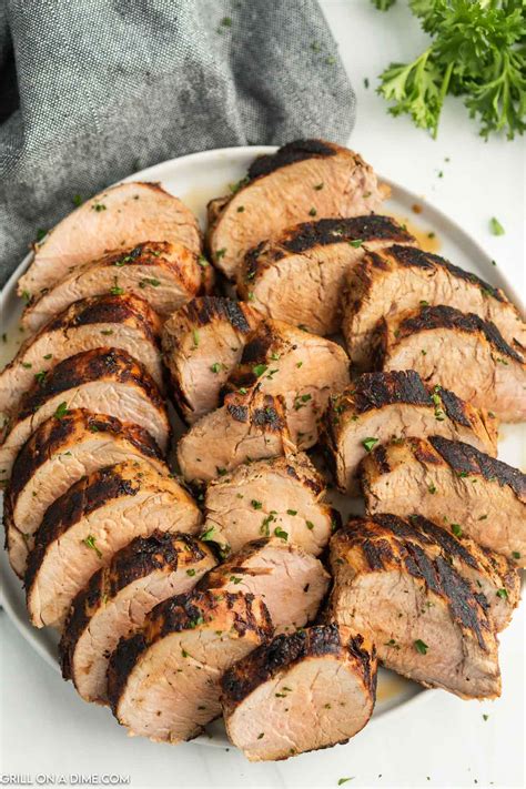 Grilled Pork Tenderloin Recipe - grillonadime.com