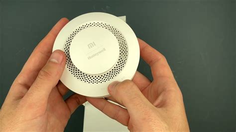 Датчик дыма Xiaomi - обзор смарт-гаджета для безопасности дома